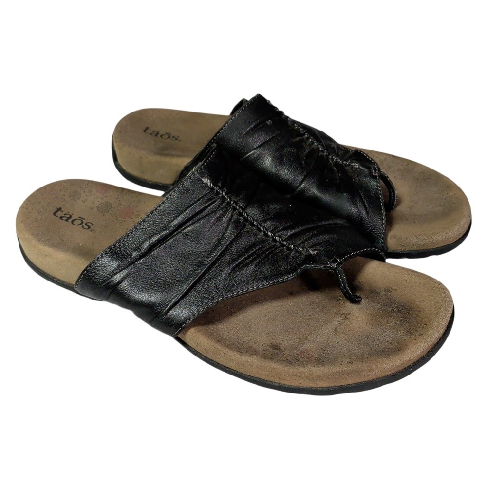 Taos Gift 2 Sandals Womens Size 9 Thong Ruched Black Leather GT2-12045 17211